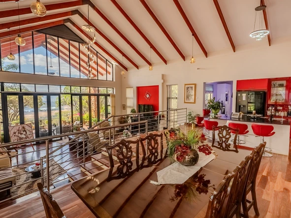 10 Bedroom House