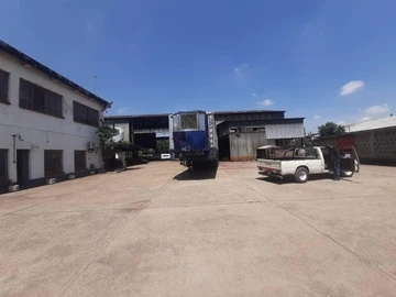 Warehouse & Factory