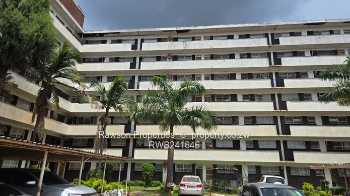 Spacious 2-Bedroom Flat