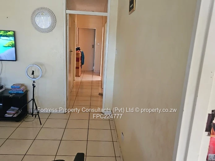 Newly Renovated 4-Bedroom House 