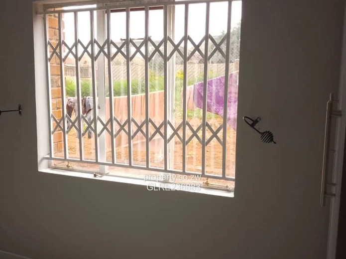 Glaudina 2 BEDROOMED FLAT TO RENT_