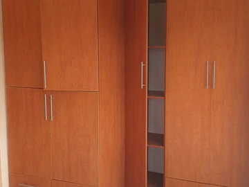 3 Bedroom Flat & Apartment