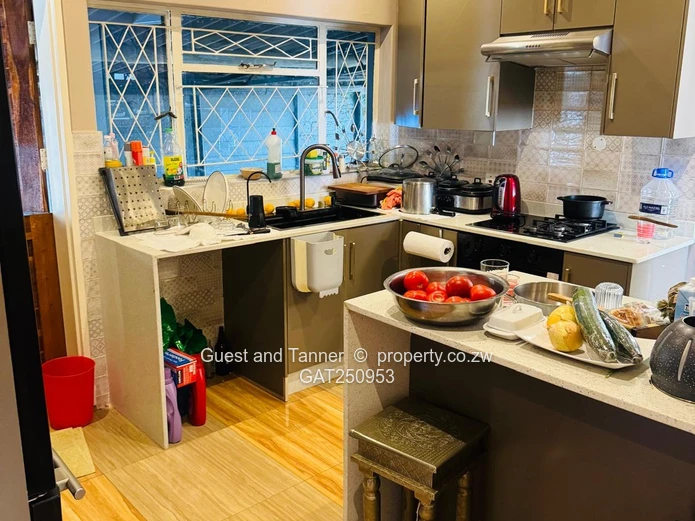 Move-In Ready Family Home with Solar Backup & Cottage – Cranborne
