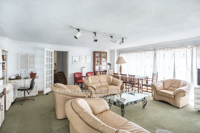 Main Road Frontage Churchill Ave-Commercial Possibilities!