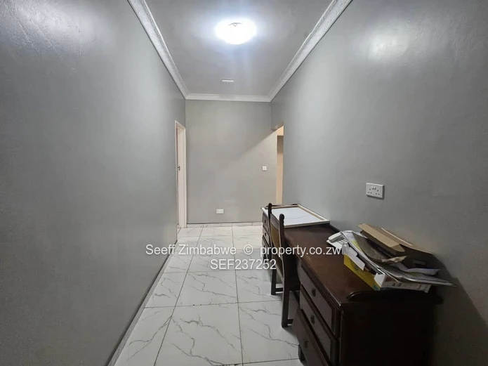 Modern 4-Bedroom Family Home with Excellent Amenities
