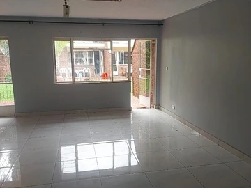 3 Bedroom Garden Flat