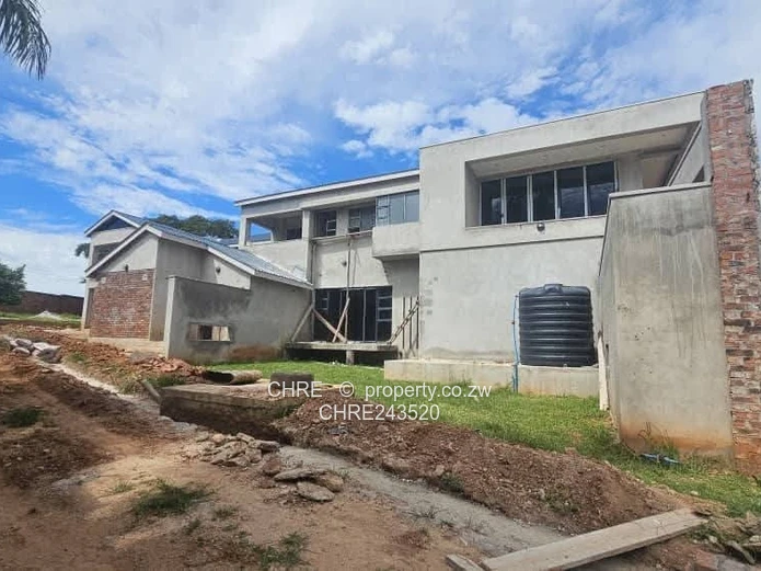 Gletwin House For Sale