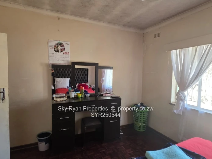 Ashdown Park House For Sale 