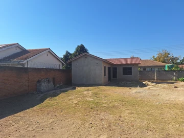 Two bed unfinished cottage for sale 