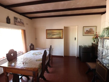 Farm & Agricultural Land