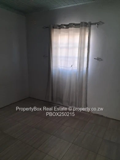 Damofalls Phase 4 House to rent available 1 July!