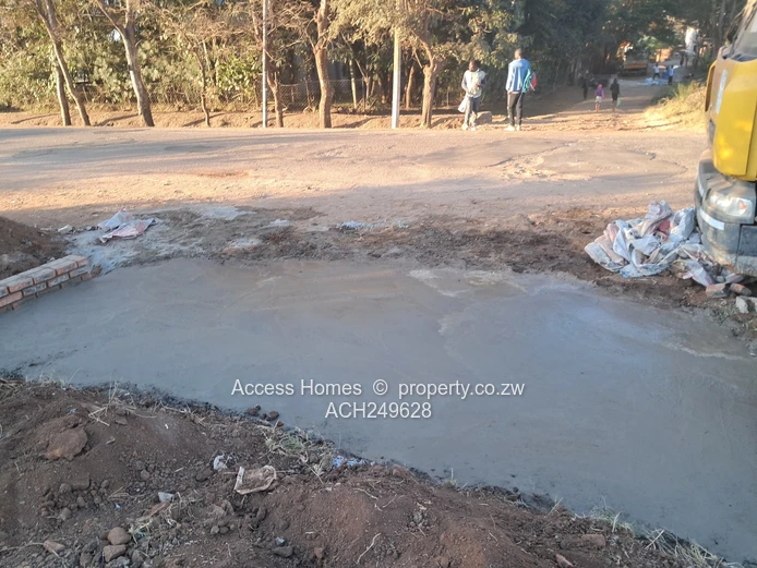 Glen Lorne Stand for Sale along Chishawasha Road