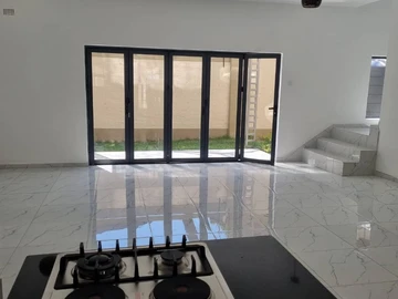 3 Bedroom Garden Flat