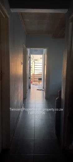 7 roomed house for sale (Sole Mandate)