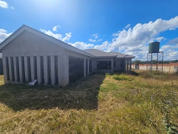 6 Bedroom House