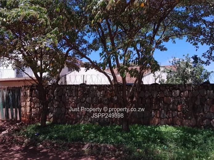 Whitecliff House For Sale - $95000