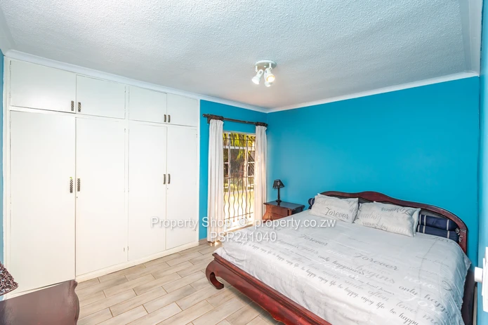 Opulent Property with Location