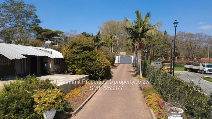 6 Bedroom Property for Sale in Newlands