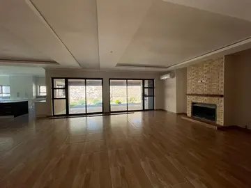 6 Unit Townhouse Complex