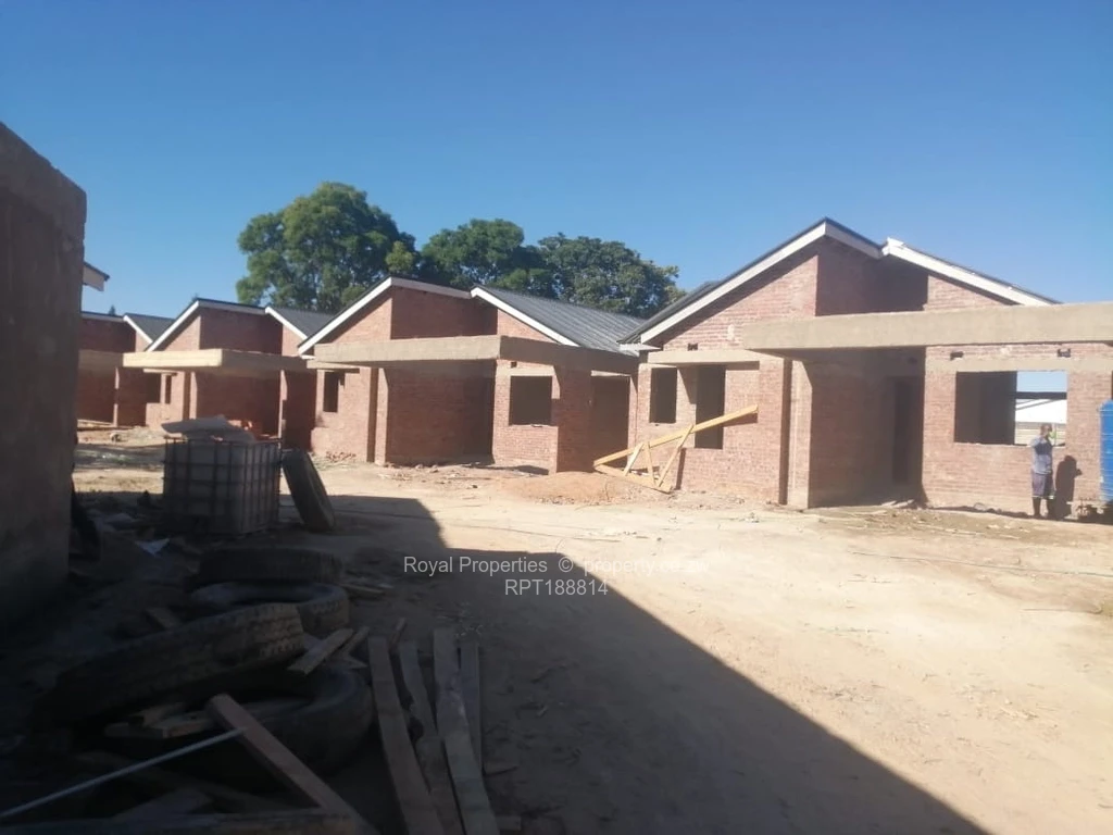 3 Bed Flats & Apartments for Sale in Greendale RPT188814