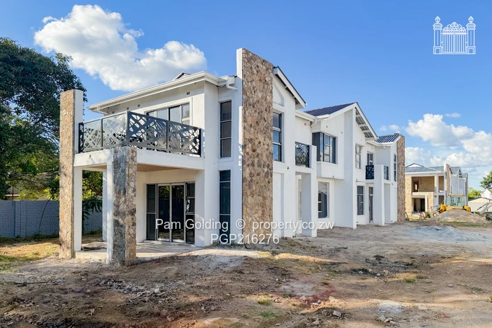 Near Completion Contemporary Duplex Unit in Good Location (Sole Mandate)