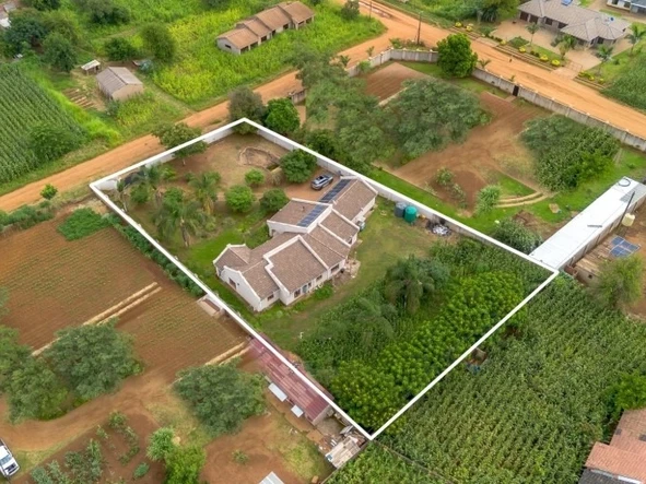 4 Bedroom House