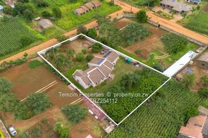 Spacious 4-Bedroom Home For Sale In Knowe Phase 2, Norton
