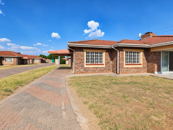 3 Bedroom Townhouse Complex