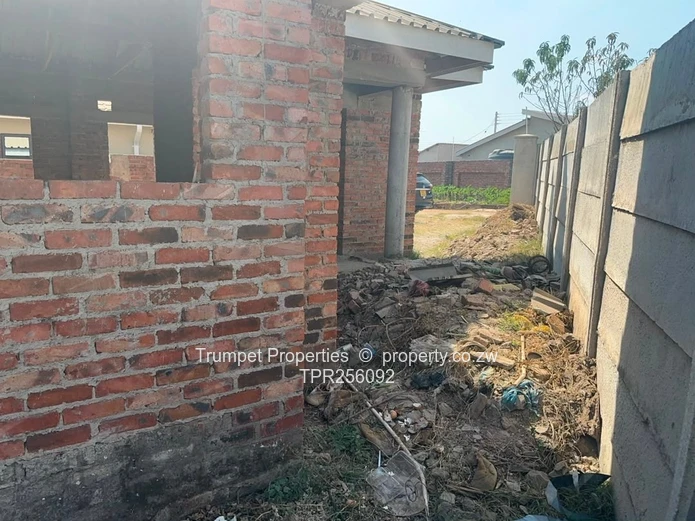Unfinished 4BR Brick Home with Verandah in Budiriro, title deeds