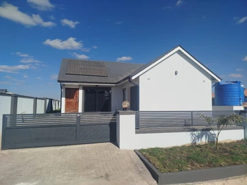 2 Bedroom House
