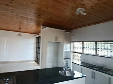 3 Bedroom Garden Flat