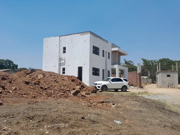 8 Unit Townhouse Complex