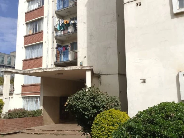 Spacious apartment !! 