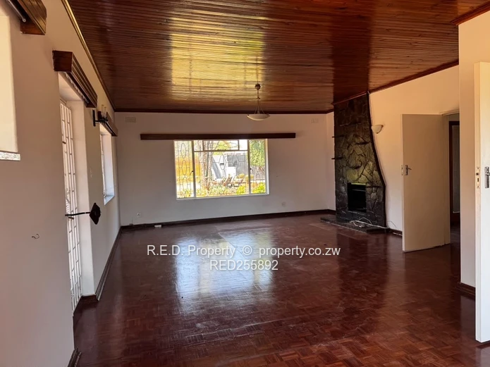 Spacious 3-Bedroom Home to Rent in Fourwinds