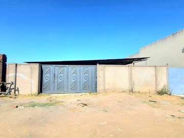 Commercial & Industrial Land