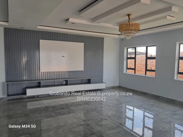 5 bed house for sale in Mt Pleasant Heights recently built. 