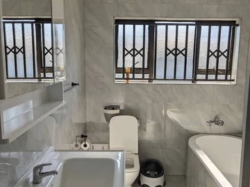 3 Bedroom Garden Flat