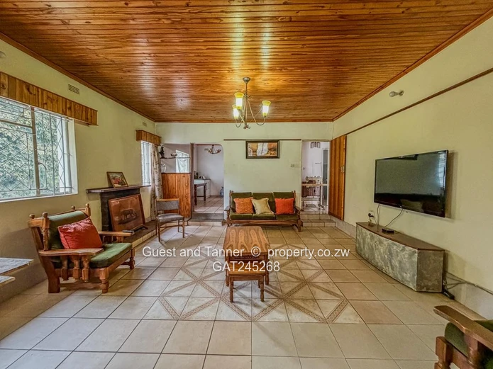  6-Bedroom House For Sale In Old Marlborough