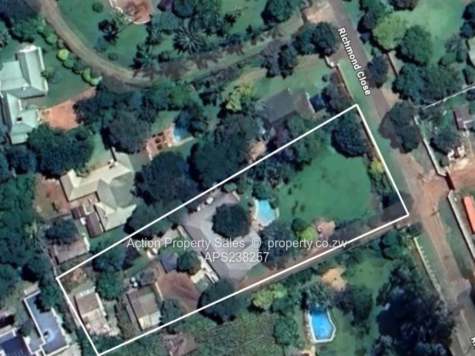 Beautiful Home For Sale With Excellent Water 