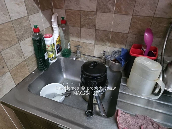 For Sale: 2 Bedroom Flat - Eastview Gardens