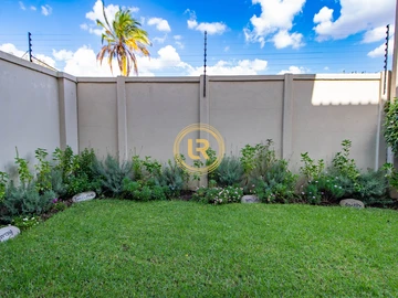 3 Bedroom Townhouse Complex