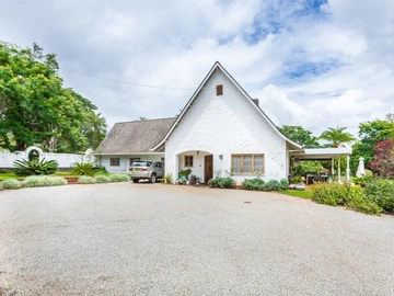 Peaceful and Spacious Property 