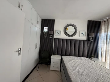 Flat & Apartment