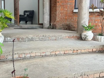 7 Bedroom House
