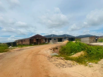 Stands & Residential Land