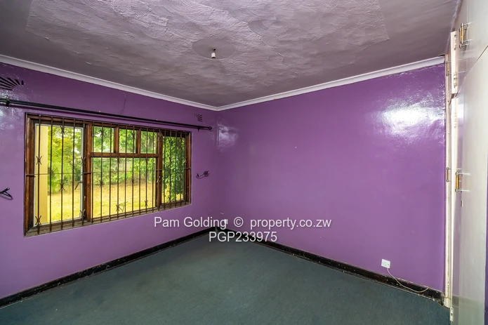 Spacious Unit Located in Established Community