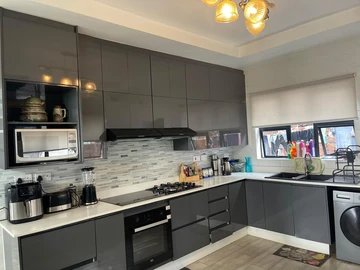 4 Unit Townhouse Complex