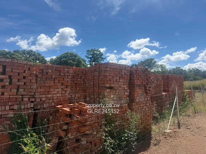 Prime 3,700m² Greystone Park Stand — Subdivision Ready