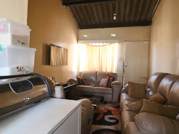 2 Bedroom House