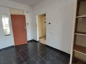 Flat & Apartment